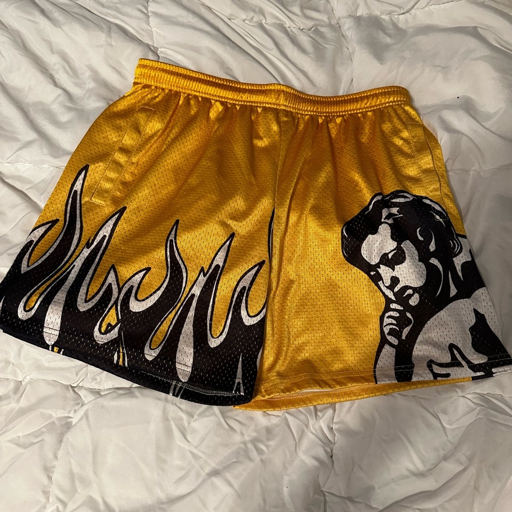 Fifty 2 hundred shorts